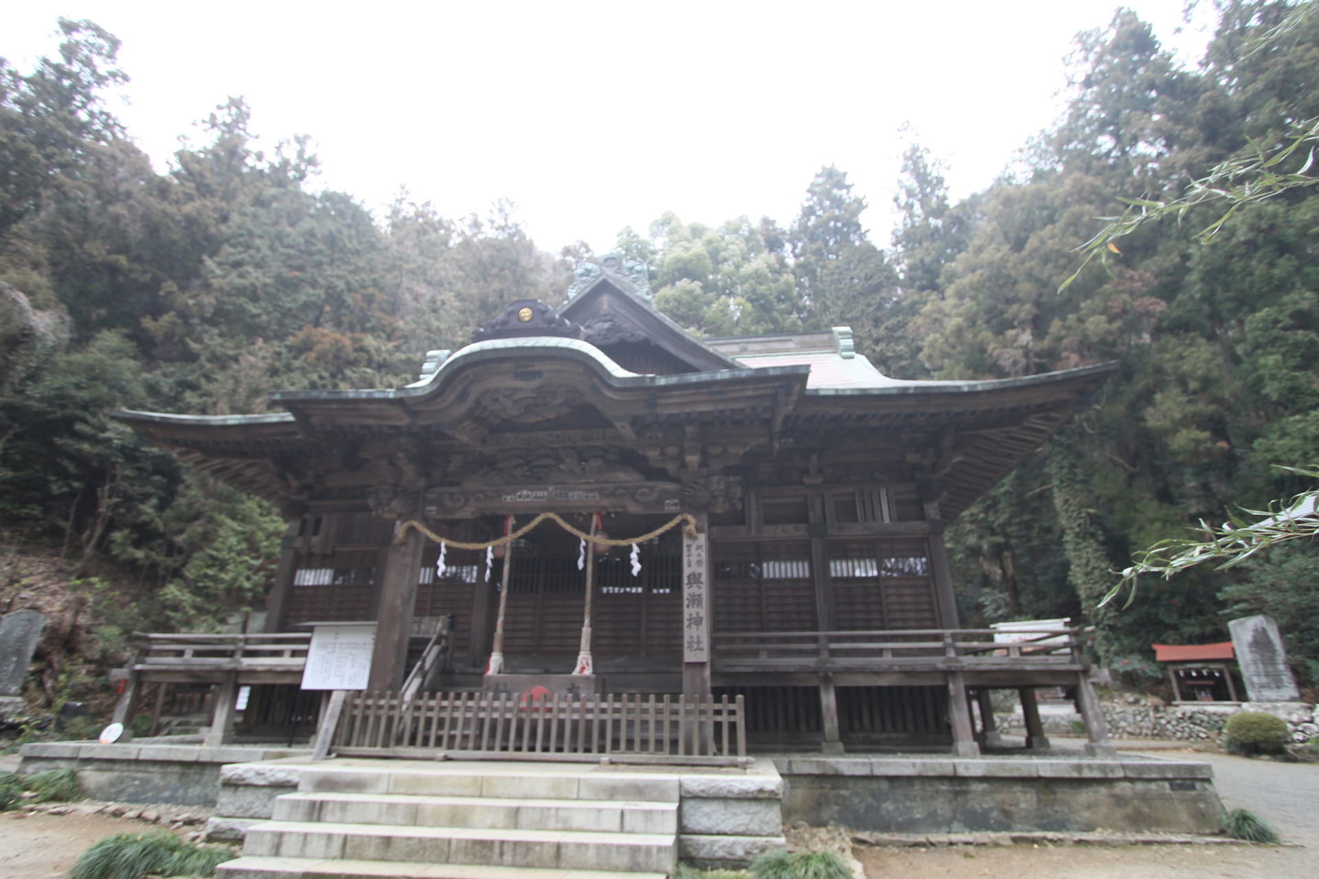 與瀬神社