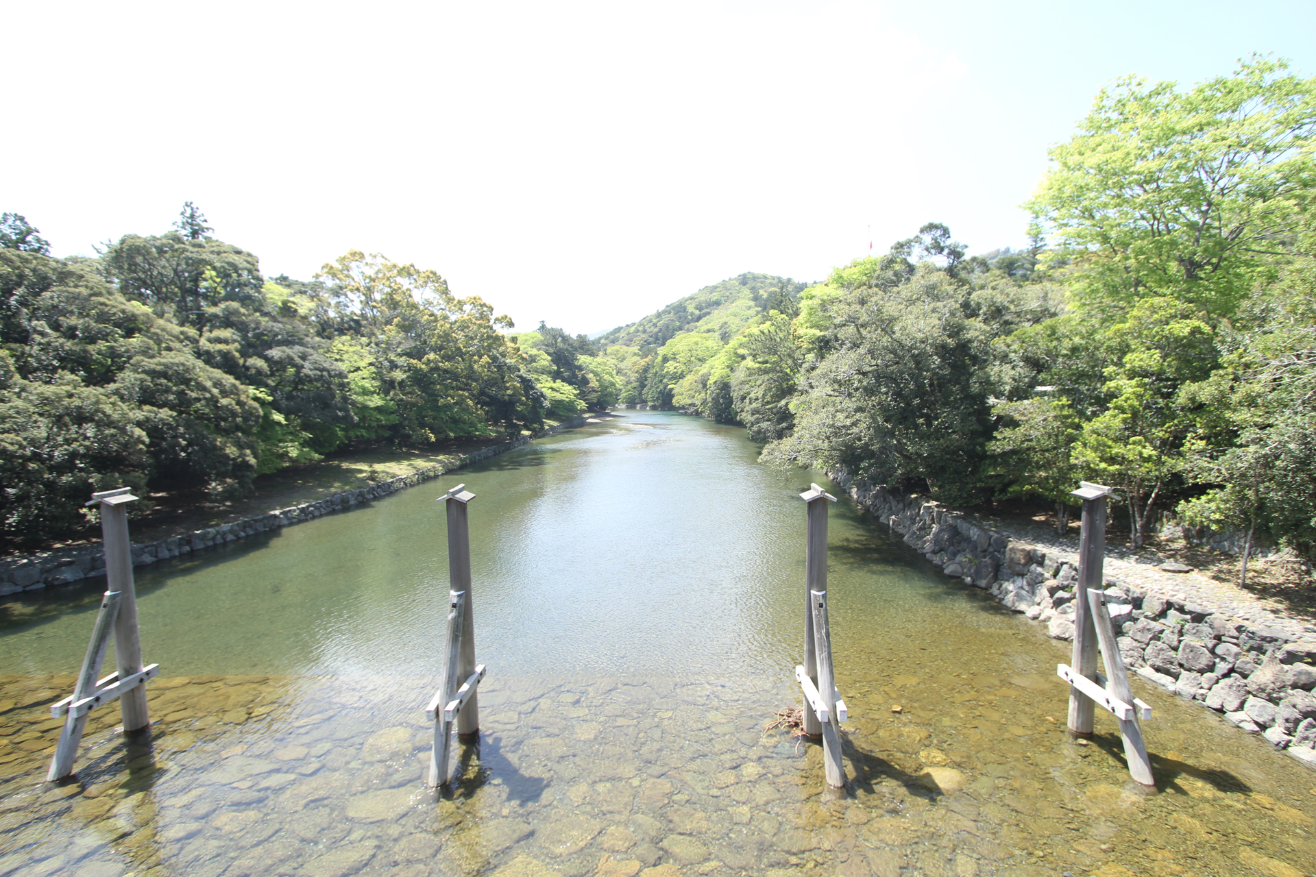 伊勢神宮内宮宇治橋から見た五鈴川その壱
