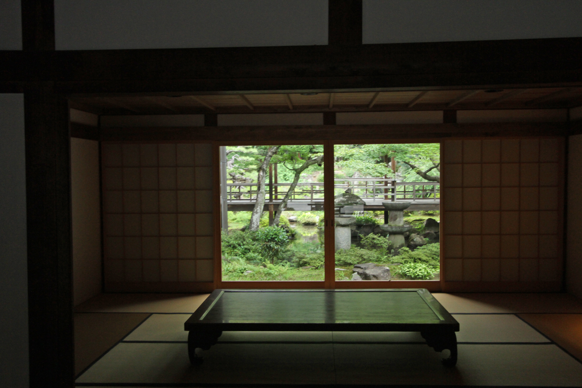 恵林寺の居間